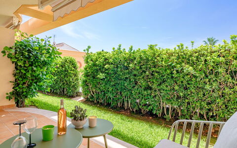 Playa sur: Apartment, Condominium, Mixed-Use, Hotel, Balcony