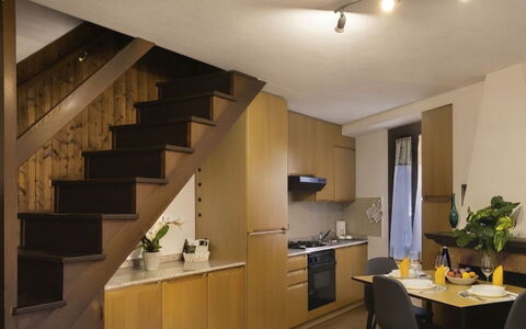 Casa Gloria: Interior Design, Flooring, Floor, Wood, Furniture, Ceiling, Room, Lighting, Apartment, Home