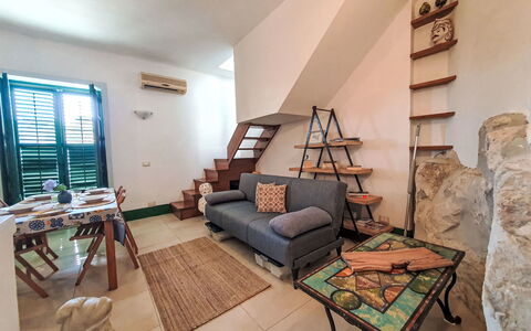 Tra Cielo e Pietra: Apartment, Condominium, Mixed-Use, Hotel, Balcony