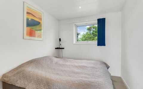 Apsolon - 100M from the Sea: Wood, Flooring, Floor, Bedroom, Ceiling, Interior Design, Bed, Room, Bed Sheet, Bed Frame