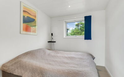 Apsolon - 100M from the Sea