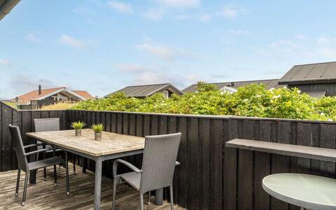 Melita - 300M from the Sea: Wood, Hardwood, Wood Stain, Deck, Plank, Wood Flooring, Outdoor Furniture, Porch, Shade, Outdoor Table