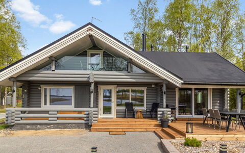 Villa Praava a: Wood, Home, Cottage, Siding, Porch, Lumber, Log Cabin, Deck, Garden Buildings, Outdoor Structure