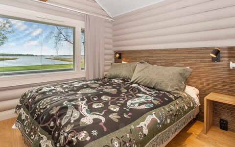 Villa Praava a: Bedroom, Bed, Wood, Interior Design, Ceiling, Bedding, Linens, Bed Sheet, Home, Bed Frame