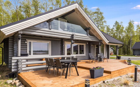 Villa Praava B: Wood, Cottage, Siding, Log Cabin, Hardwood, Lumber, Garden Buildings, Deck, Porch, Plank