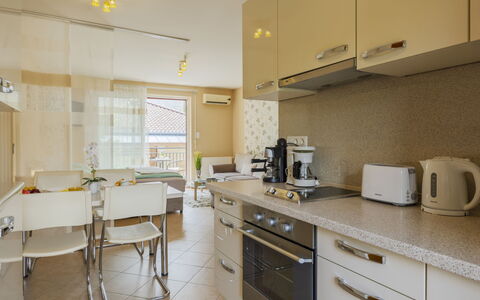 Patti: Interior Design, Kitchen, Countertop, Furniture, Flooring, Kitchen Appliance, Floor, Major Appliance, Cabinetry, Ceiling