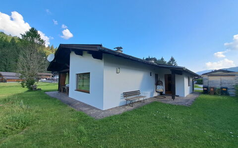 Achenkirch 622: Building, Grass, House, Roof, Home, Cottage, Architecture, Residential Area, Rural Area, Land Lot