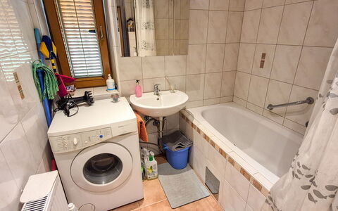 Haus Valentin: Washing Machine, Plumbing Fixture, Bathroom, Flooring, Floor, Laundry Room, Clothes Dryer, Interior Design, Tap, Plumbing