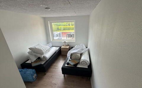 Alette - 400M from the Sea: Floor, Flooring, Wood, Interior Design, Room, Furniture, Apartment, Bedroom, Bed
