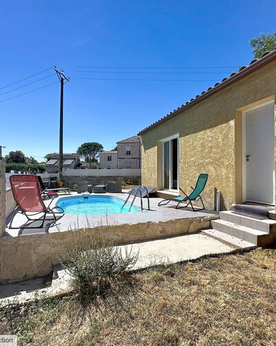 Villa des Amoureux: Residential Area, House, Home, Human Settlement, Cottage, Estate, Concrete, Shade, Swimming Pool, Backyard