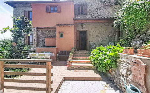 Domus Marsicana: Interior Design, Furniture, Wood, Flooring, Ceiling, Floor, Room, Lighting, Apartment, Table