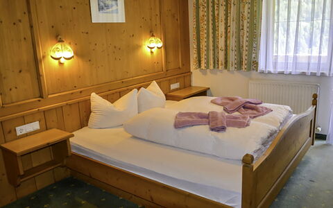 Kappl 327: Interior Design, Furniture, Room, Ceiling, Curtain, Wood Stain, Bed, Bedroom, Hardwood, Bed Sheet