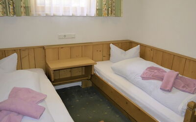 Accommodation:&nbsp;Haus Höfen 327.1