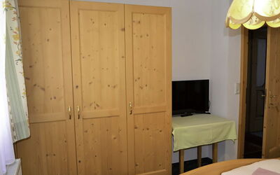 Accommodation:&nbsp;Haus Höfen 327.2