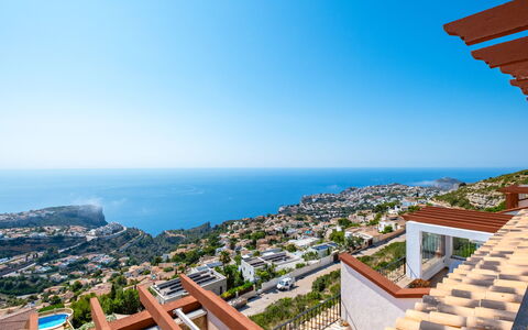 Vista Mar: Mountain Range, Balcony, Mountain Village