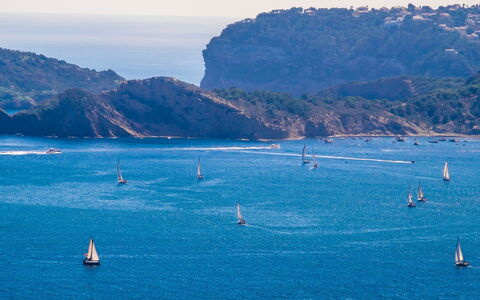 Vista Mar: Boat, Water, Watercraft, Coastal And Oceanic Landforms, Sea, Coast, Boats And Boating--Equipment And Supplies, Ocean, Sailboat, Headland