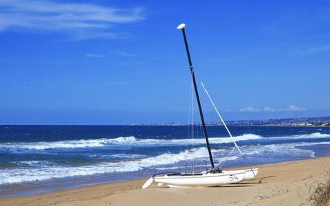 Villa Don Pino: Boat, Blue, Watercraft, Sailboat, Boats And Boating--Equipment And Supplies, Sea, Mast, Sailing, Ocean