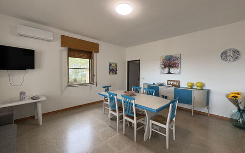 Casale Nardi: Furniture, Interior Design, Flooring, Table, Wood, Floor, Chair, Kitchen & Dining Room Table, Dining Room, Ceiling
