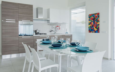 A Casa di Gio: Furniture, Interior Design, Flooring, Chair, Kitchen, Table, Floor, Kitchen & Dining Room Table, Home, Room