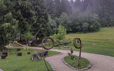 Grafenast: Garden, Park, Lawn, Landscaping, Botanical Garden, Evergreen