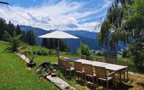 Grafenast: Mountainous Landforms, Hill, Mountain, Highland, Landscape, Hill Station, Mountain Range, Rural Area, Valley, Meadow