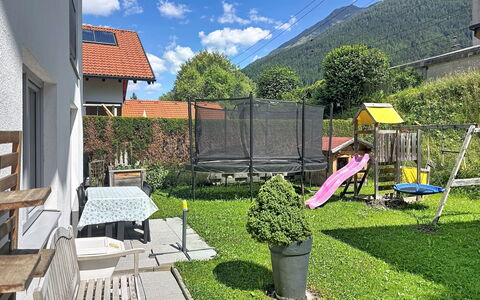 Pettneu am Arlberg 662: Shade, Lawn, Garden, Yard, Outdoor Furniture, Backyard, Alps, Courtyard, Houseplant