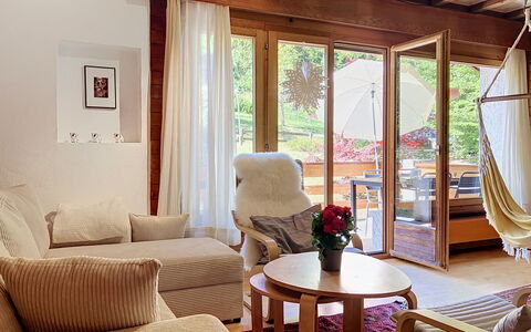 Les Paccots 603: Furniture, Interior Design, Flooring, Floor, Wood, Couch, Room, Living Room, Lighting, Chair
