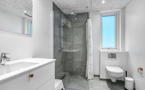 Adisl - 800M from the Sea: Plumbing Fixture, Flooring, Floor, Bathroom, Ceiling, Sink, Interior Design, Plumbing, Tap, Tile