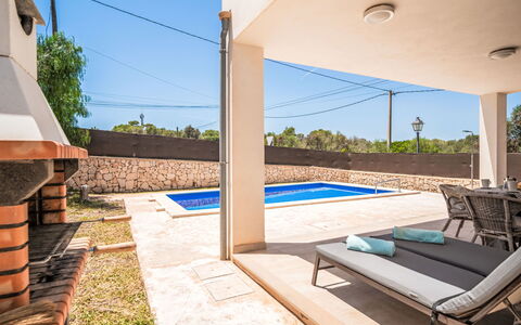 Garlanda: Swimming Pool, Flooring, Floor, Composite Material, Shade, Resort, Eco Hotel, Estate, Outdoor Furniture, Flagstone