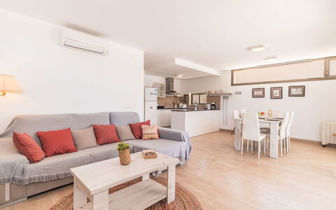 Garlanda: Furniture, Interior Design, Flooring, Couch, Floor, Wood, Room, Ceiling, Living Room, Apartment