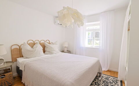 Marina: Furniture, Bed, Interior Design, Bedding, Bedroom, Bed Sheet, Floor, Linens, Flooring, Wood
