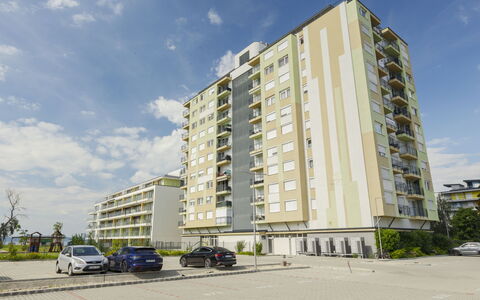 Silver: Building, Daytime, Apartment, City, Urban Area, Residential Area, Facade, Architecture, Neighbourhood