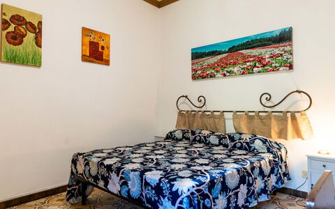 Oliver: Bedroom, Bed, Furniture, Bed Sheet, Interior Design, Bedding, Floor, Flooring, Bed Frame, Linens
