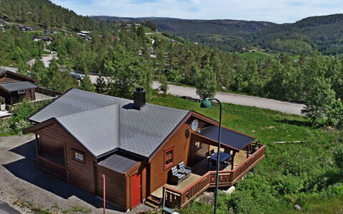 Bjørnbu: Wood, House, Roof, Cottage, Home, Rural Area, Landscape, Land Lot, Human Settlement, Slope