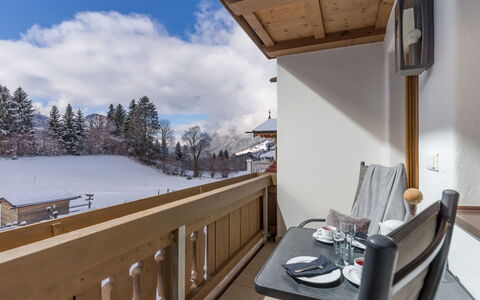 Auffach 606: Apartment, Hardwood, Wood Stain, Balcony, Freezing, Hotel
