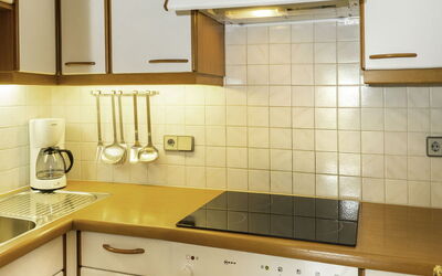 Accommodation:&nbsp;Schatzberg 606.4