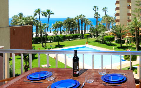 Son de Mar Gondola: Furniture, Interior Design, Chair, Outdoor Furniture, Natural Material, Shade, Outdoor Table, Design, Restaurant, Kitchen & Dining Room Table