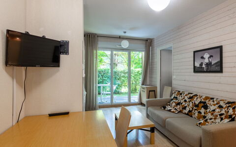 Les Chalets D'Ax: Wood, Flooring, Interior Design, Floor, Furniture, Room, Apartment, Wood Flooring, Ceiling, Wood Stain
