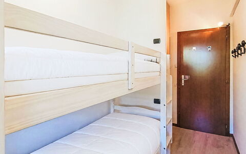 Locanda dei Nonni: Wood, Bed, Floor, Flooring, Bedroom, Interior Design, Bed Frame, Wood Flooring, Bed Sheet, Bedding
