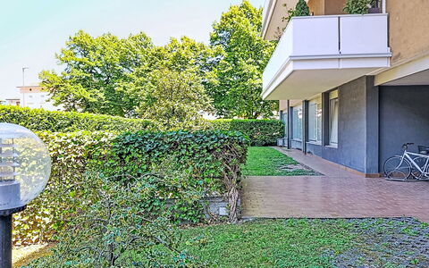 Locanda dei Nonni: Residential Area, Shrub, Apartment, Hedge, Garden, Condominium, Estate, Landscaping, Shade, Lawn