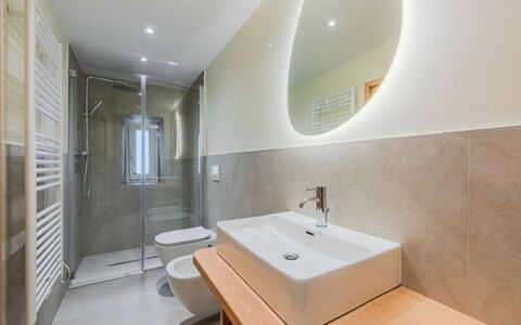 Ca' Alma Dolomia: Flooring, Floor, Bathroom, Plumbing Fixture, Wall, Interior Design, Wood, Bathroom Sink, Sink, Ceiling