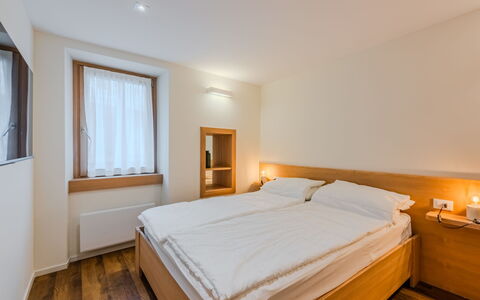 Ca' Alma Dolomia: Wood, Bedroom, Interior Design, Bed, Bed Frame, Bed Sheet, Floor, Bedding, Flooring, Ceiling