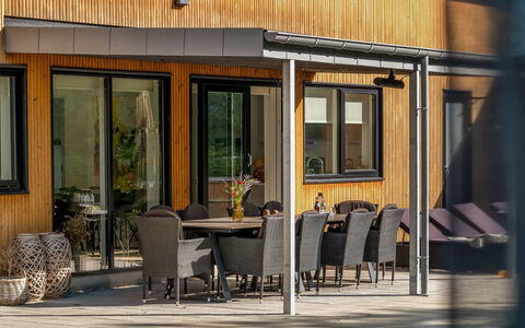Constance - 900M from the Sea: Wood, Porch, Door, Home, Wood Stain, Shade, Hardwood, Siding, Cottage, Outdoor Structure