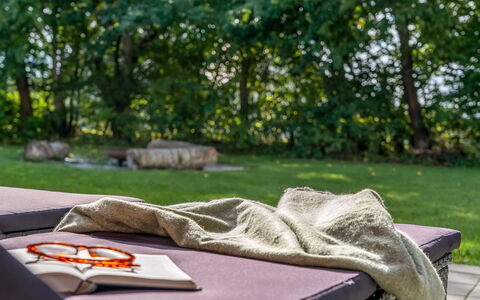 Constance - 900M from the Sea: Outdoor Furniture, Shrub, Leisure, Garden, Groundcover, Spring, Shade, Park, Outdoor Table
