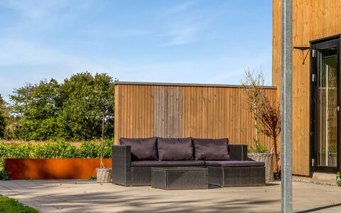 Constance - 900M from the Sea: Wood, Land Lot, Composite Material, Garden, Hardwood, Wood Stain, Plank, Landscaping, Shade, Deck
