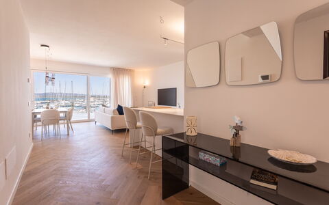 Terrazza Mare, Jacuzzi and Seaview: Interior Design, Flooring, Furniture, Floor, Apartment, Ceiling, Chair, Wood Flooring, Living Room