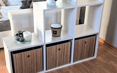 Workbase Nidderau: Shelving, Shelf, Furniture, Interior Design, Wood, Bookcase, Flooring, Floor, Lighting, Home