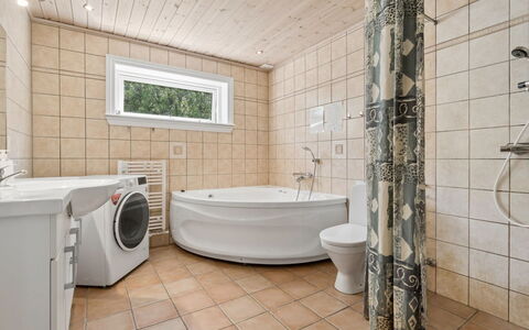 Tanja - 1.5Km from the Sea: Flooring, Floor, Interior Design, Wood, Ceiling, Plumbing Fixture, Room, Bathroom, Plumbing, Tile