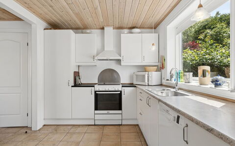 Tanja - 1.5Km from the Sea: Kitchen, Countertop, Flooring, Interior Design, Wall, Kitchen Appliance, Wood, Ceiling, Major Appliance, Cabinetry