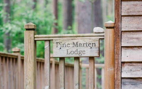 Ballater 100: Residential Area, Hill, House, Home, Resort, Mountain Range, Eco Hotel, Hill Station, Estate, Villa